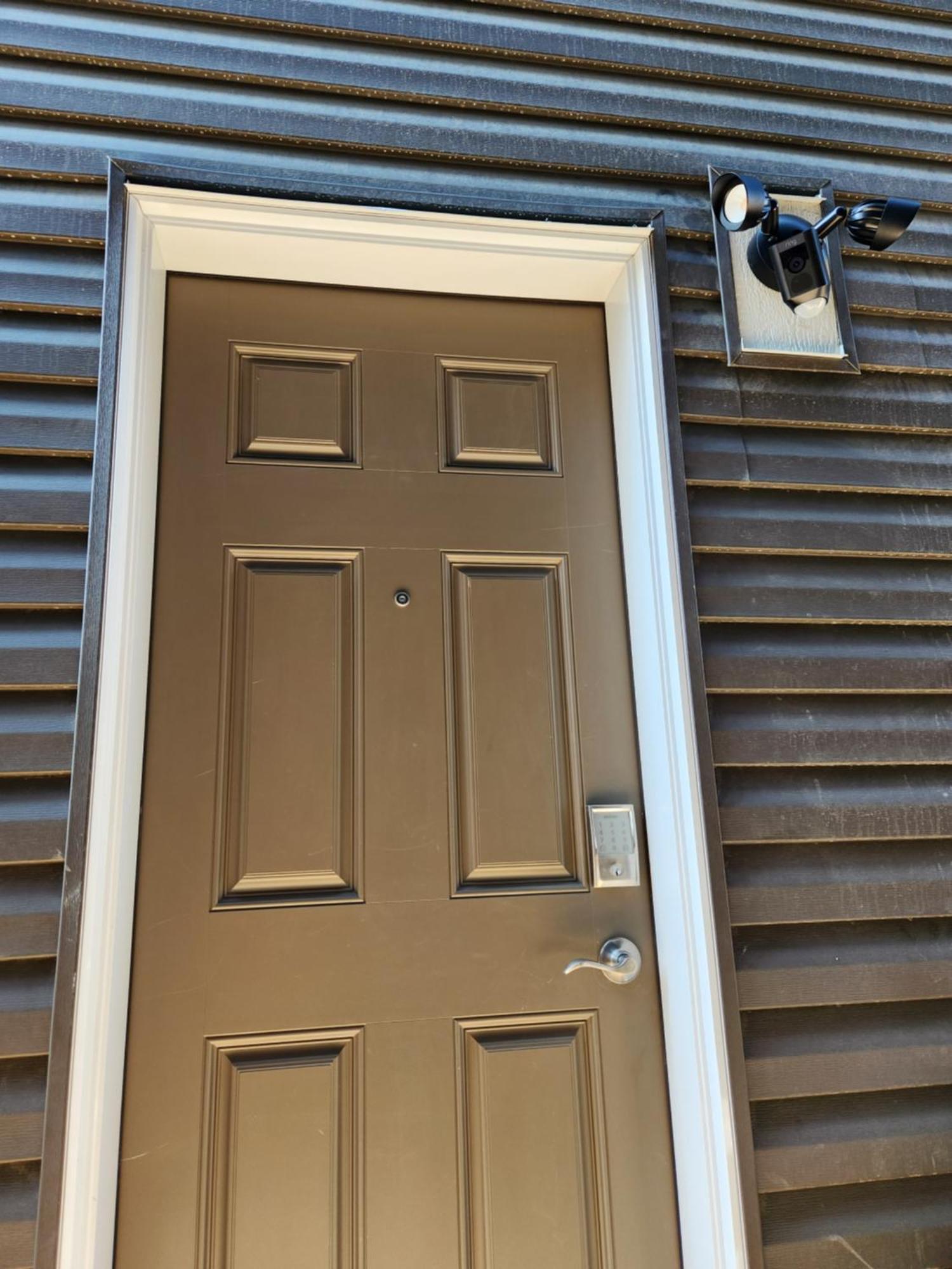 Brand New Deluxe 2 Bedroom Suite With Ac & Den YYC Exterior foto